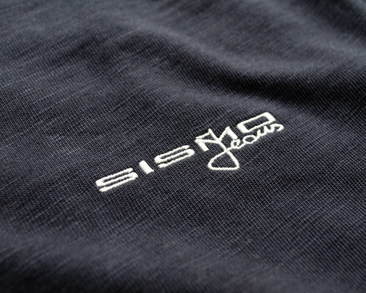 Sismo Lot 2002 "Logo" T-Shirt - Black