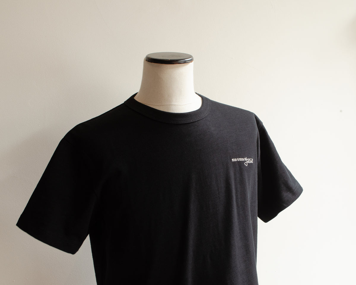 Sismo Lot 2002 "Logo" T-Shirt - Black