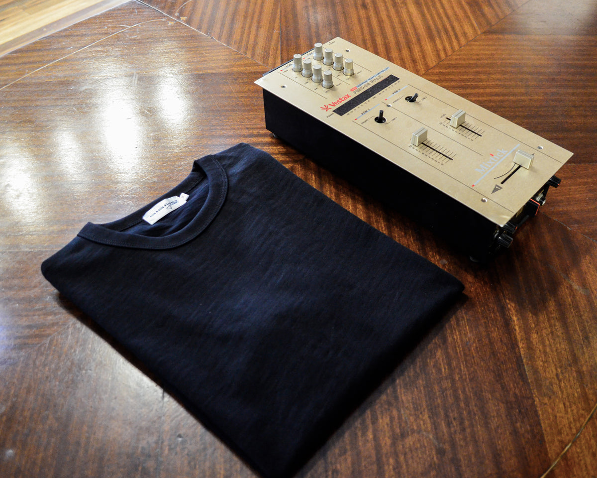Sismo Lot 2002 T-Shirt - Black